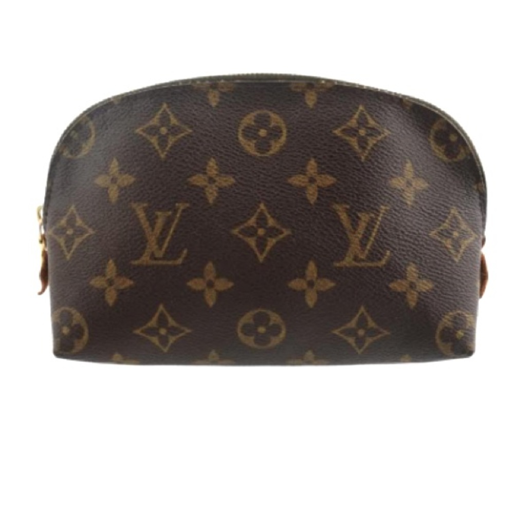Authentic Louis Vuitton cosmetic bag ! 😘🌈